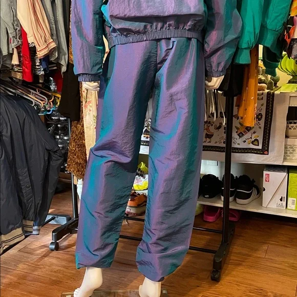 Vintage Body Wrappers Windbreaker Set - Picture 6 of 17